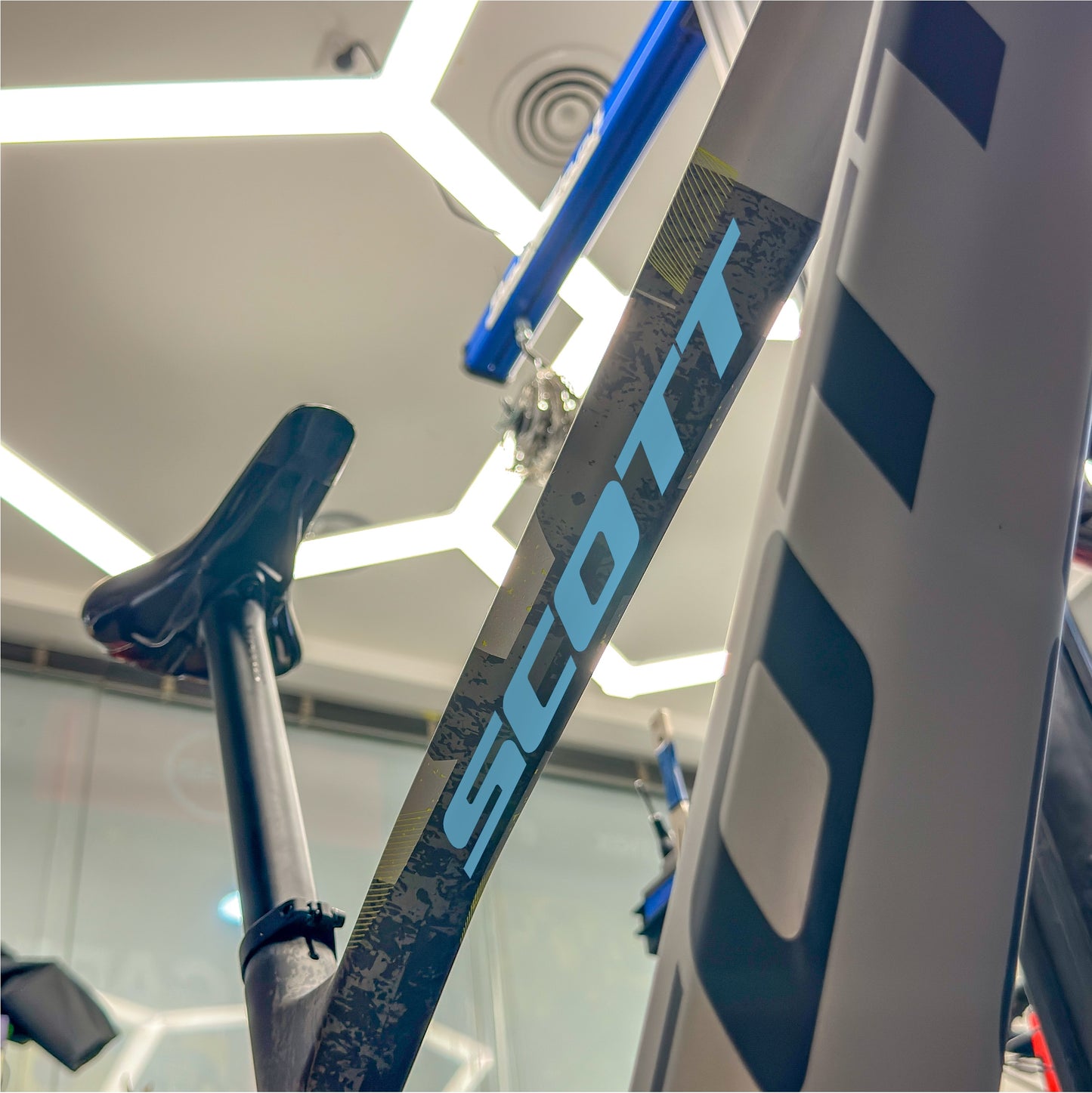 SPARK ACCESSOIRES 2025 - HELLBLAU