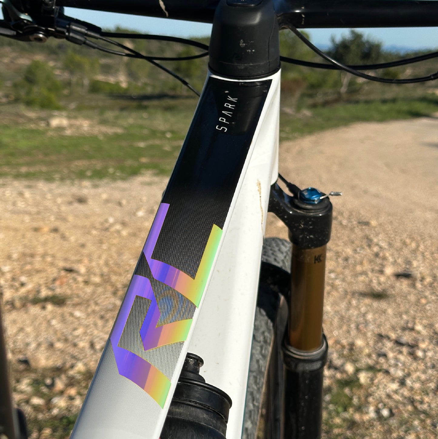 RC SPARK - REGENBOGEN HOLOGRAPHISCH