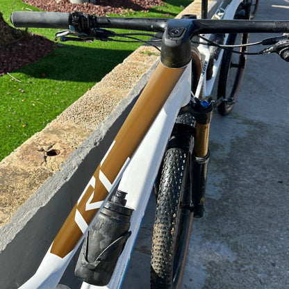 LOMO RC SPARK - COBRE MATE