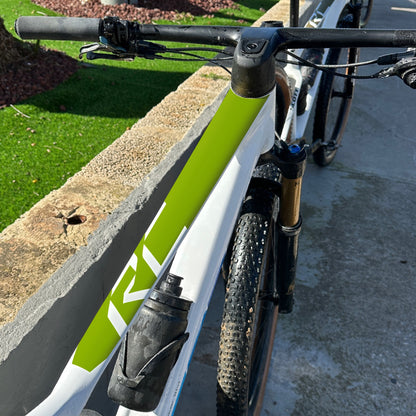 LOMO RC SPARK - LIMA