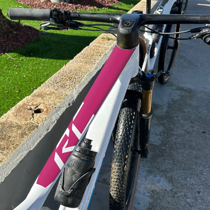 LOMO RC SPARK - MAGENTA