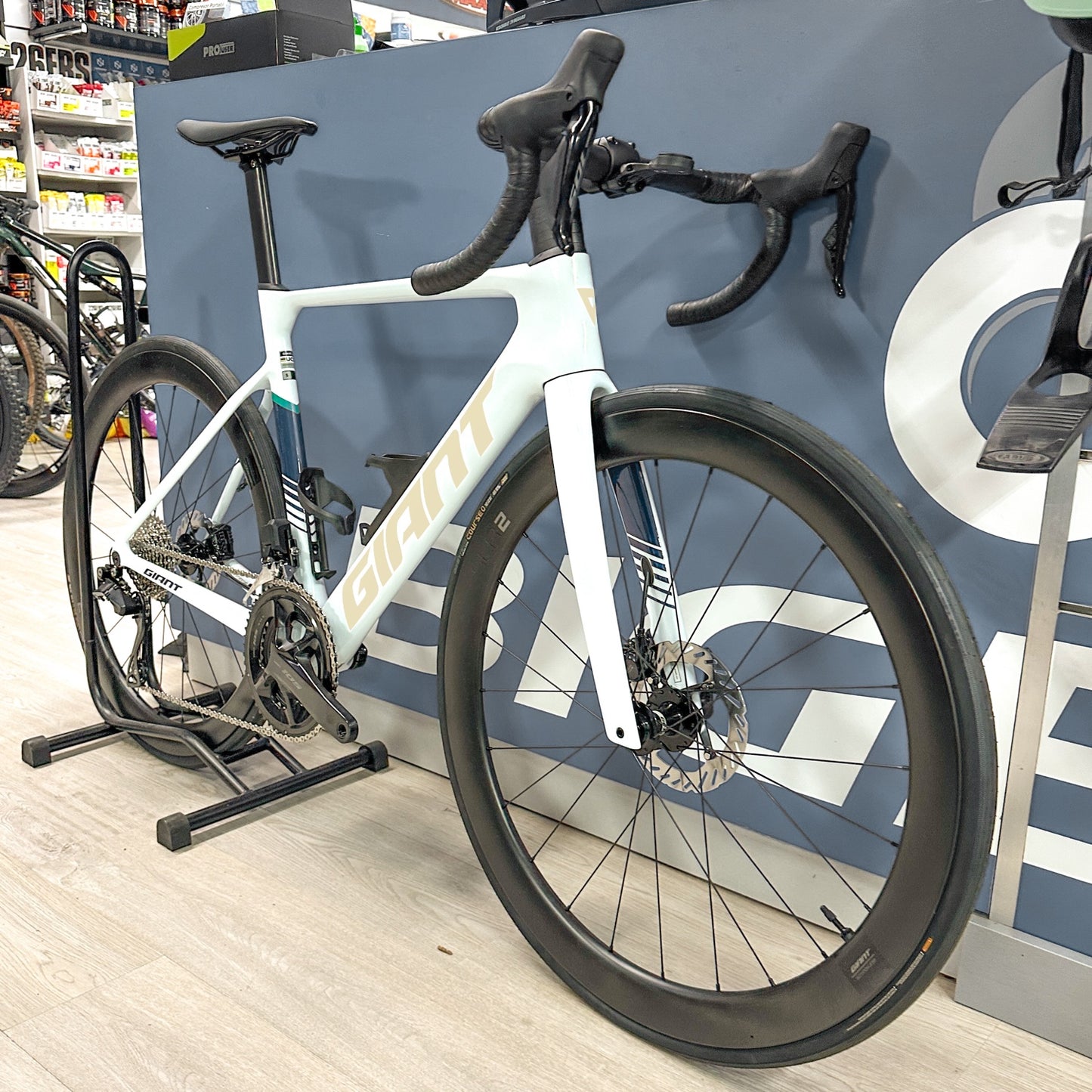 GIANT PROPEL 25-27 - BEIGE