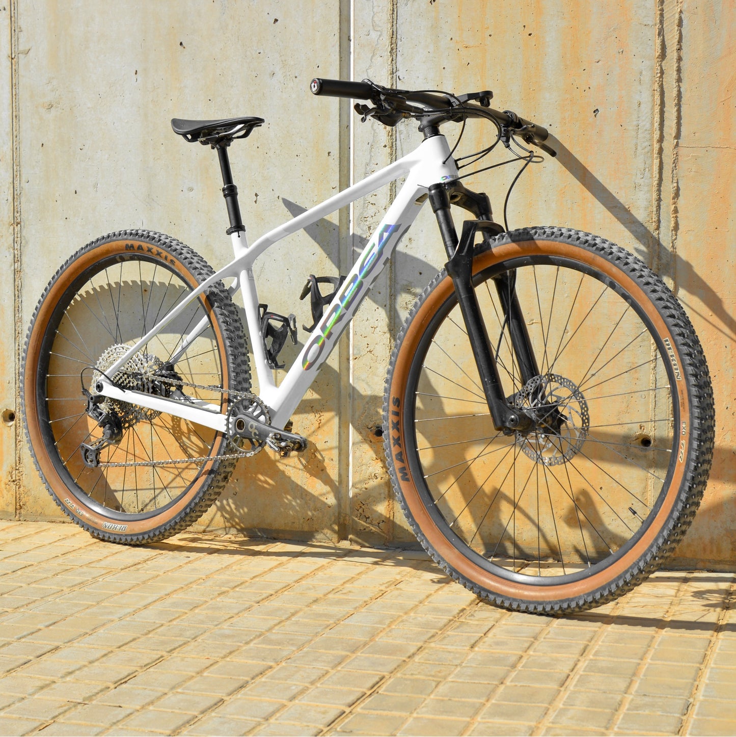 ORBEA - PLATEADO IRIDISCENTE HOLOGRÁFICO