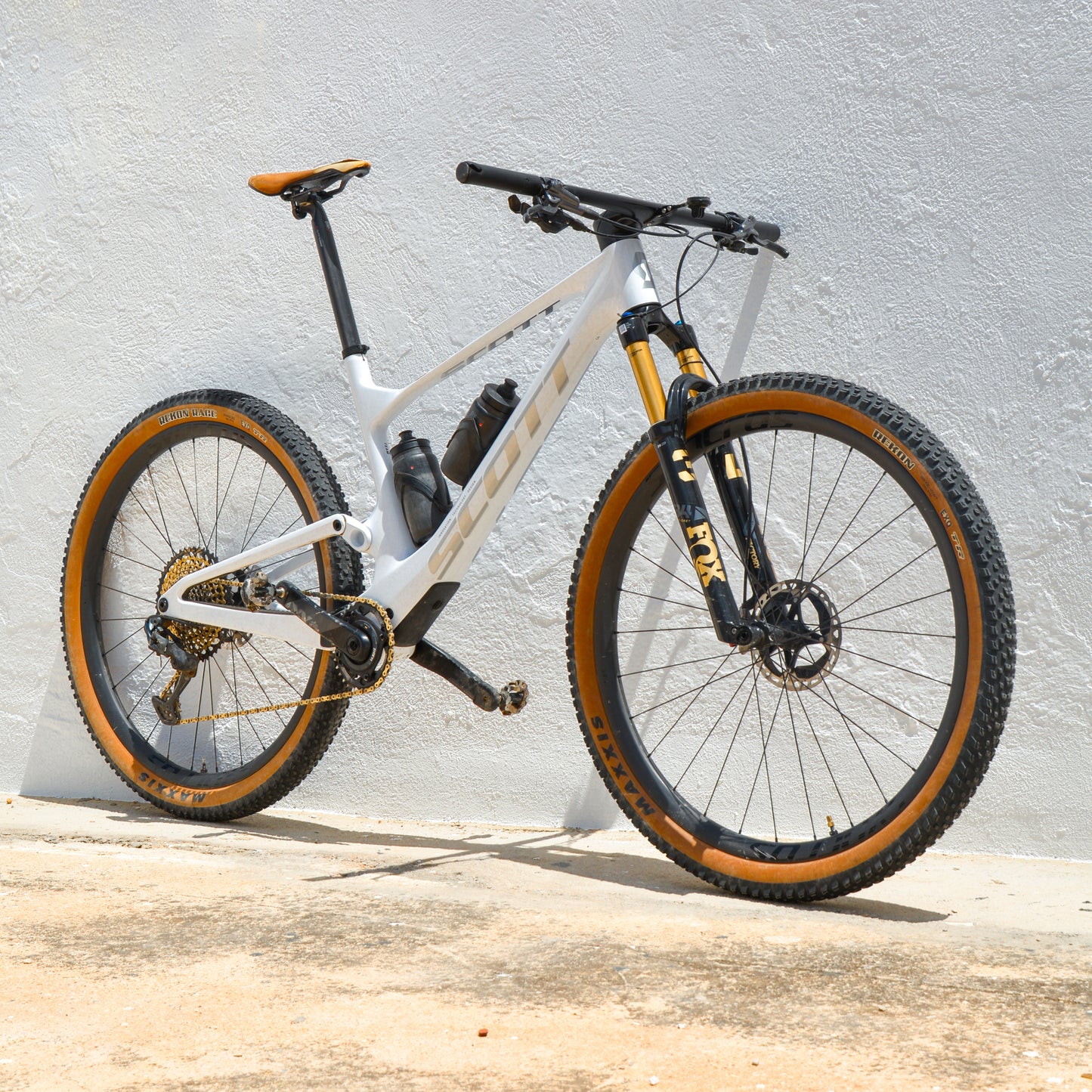 Spark blanca plateado