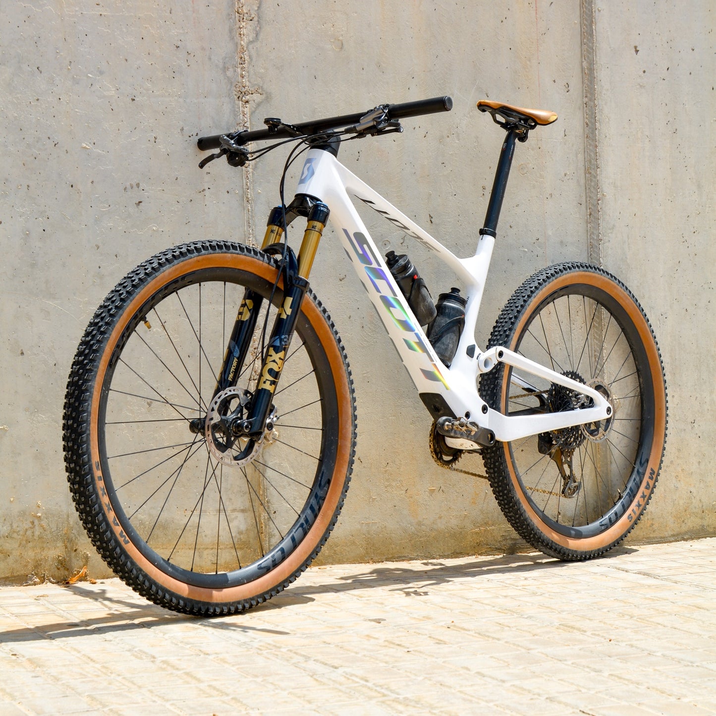 SCOTT - PLATEADO IRIDISCENTE HOLOGRÁFICO