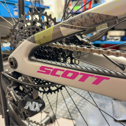COMPLEMENTOS SPARK 2025 - MAGENTA