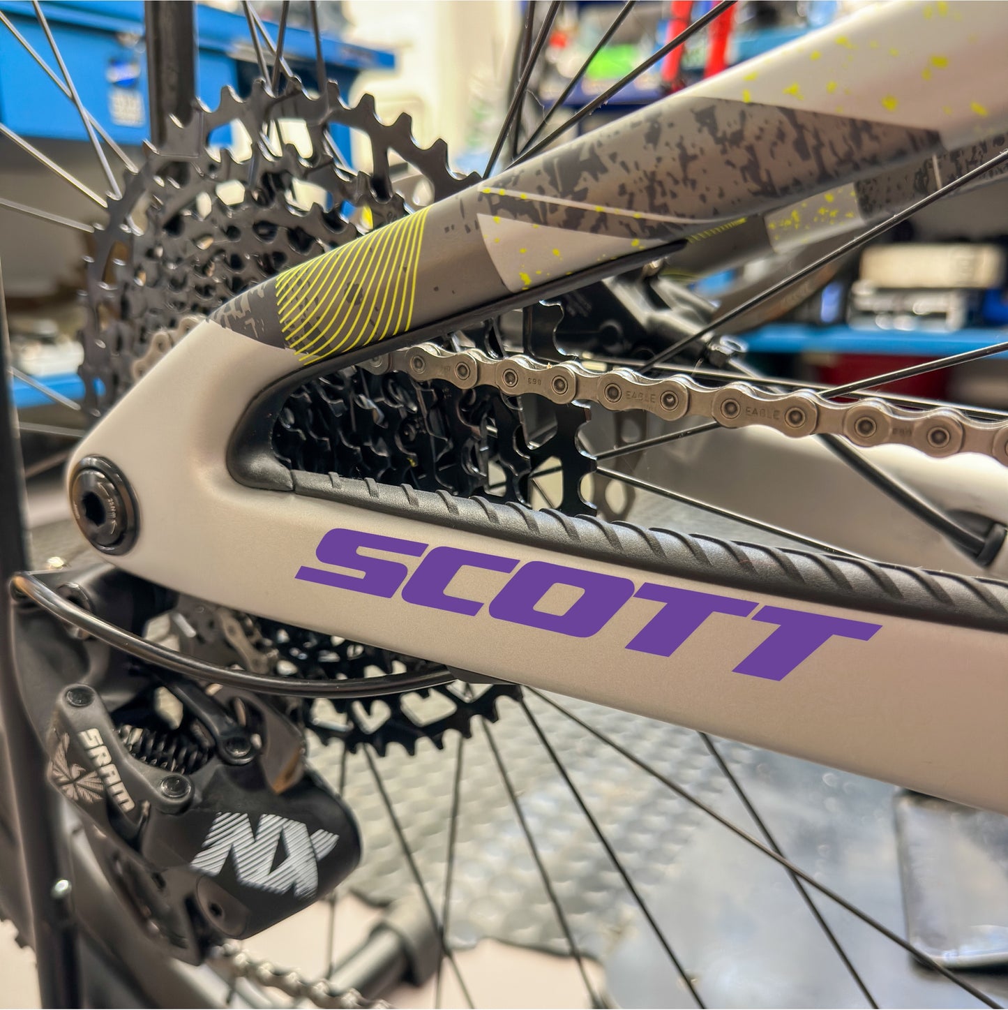 SPARK 2025 ACCESSORIES - PURPLE