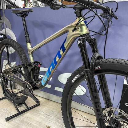 GIANT ANTHEM 24-25 - ÁRTICO