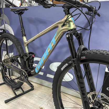 GIANT ANTHEM 24-25 - CELESTE