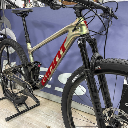 GIANT ANTHEM 24-25 - GRANATE