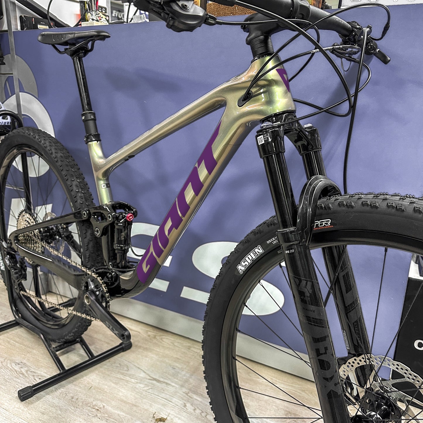 GIANT ANTHEM 24-25 - PURPLE