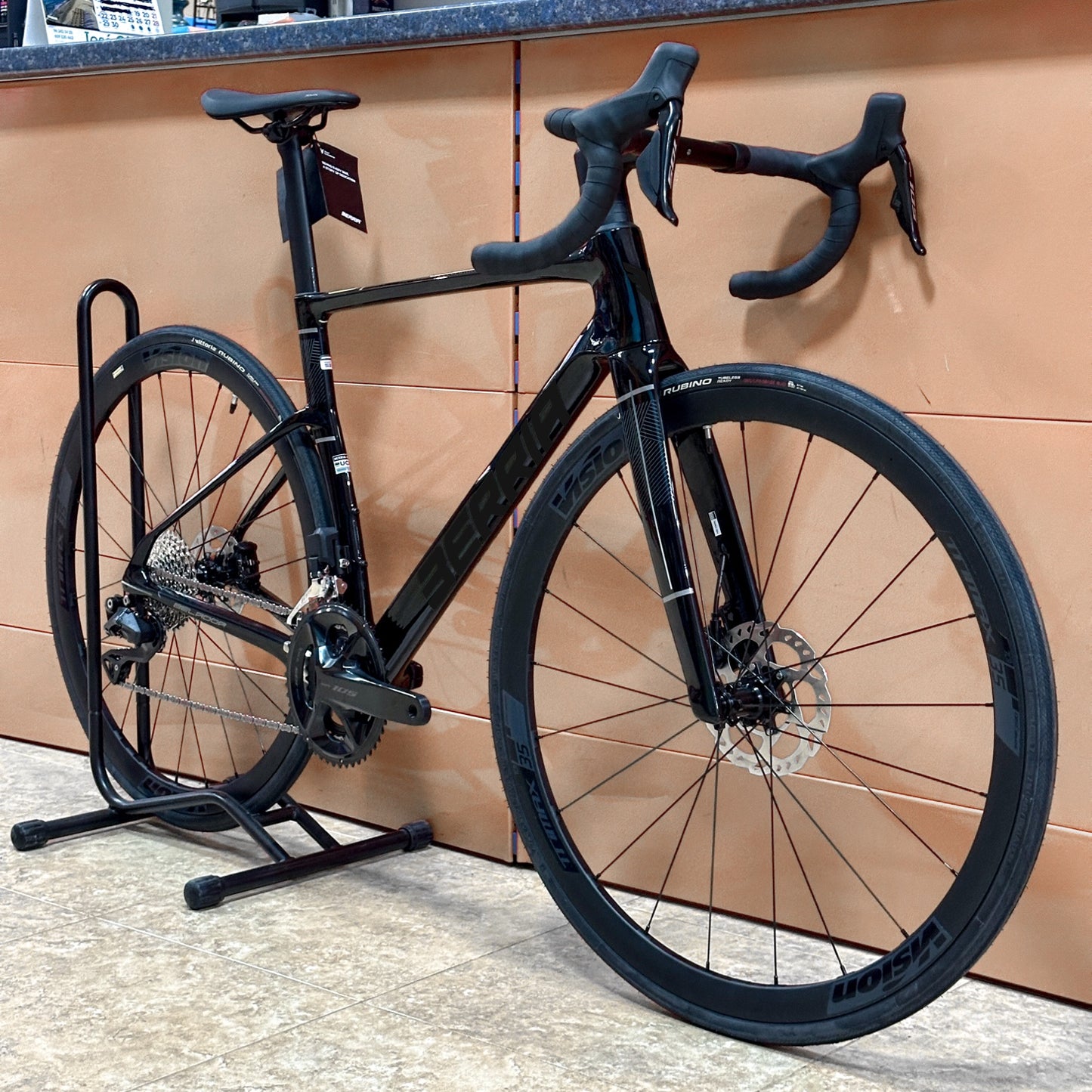 BERRIA BELADOR 2025/2026 - NEGRO