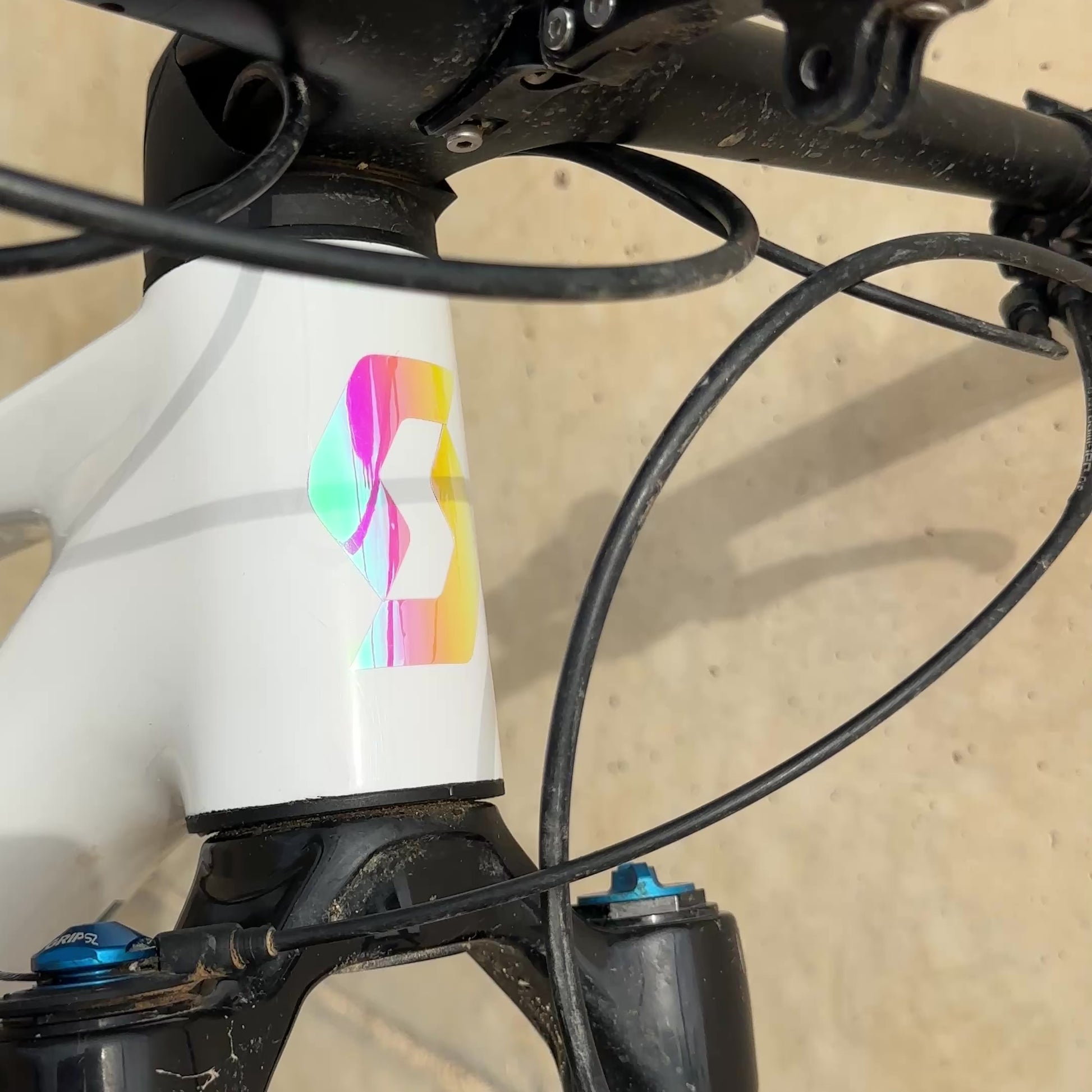 SCOTT VIDEO AURORA FRONTAL LATERAL